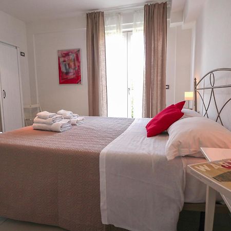 Villa Di Marinella Асчеа Екстериор снимка