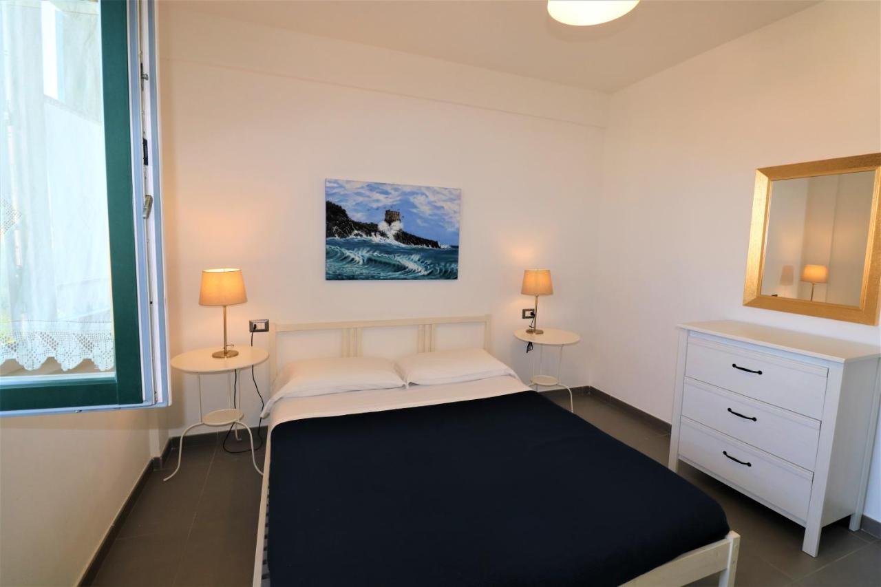 Villa Di Marinella Асчеа Екстериор снимка