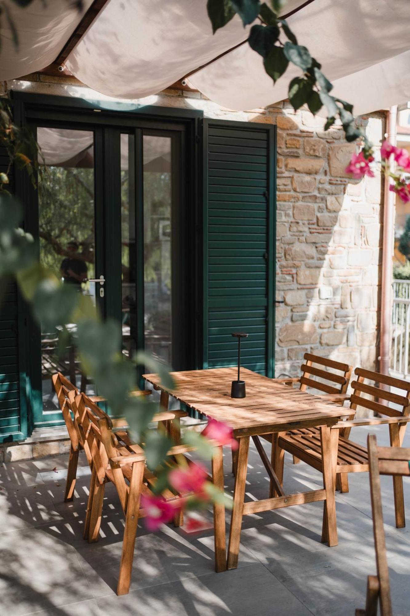 Villa Di Marinella Асчеа Екстериор снимка